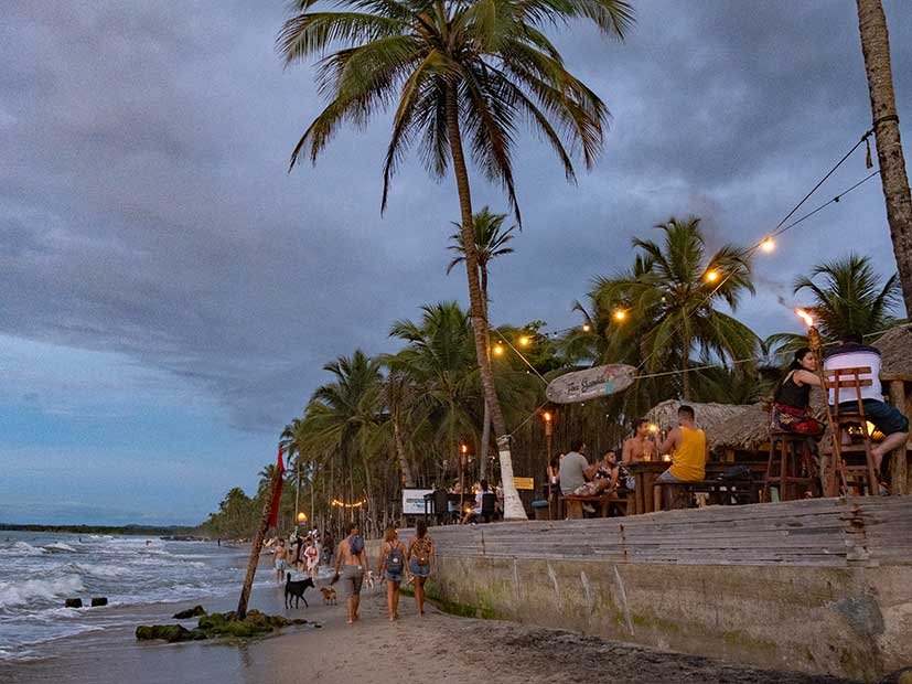 Palomino beaches. Things to do in Palomino Colombia.