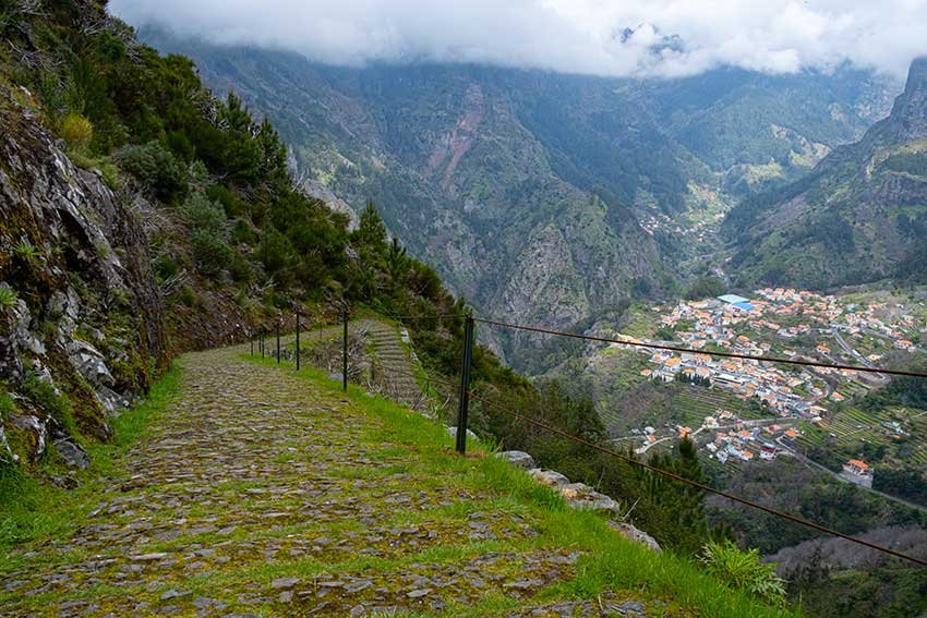  Hikes in Madeira you can do without the car
