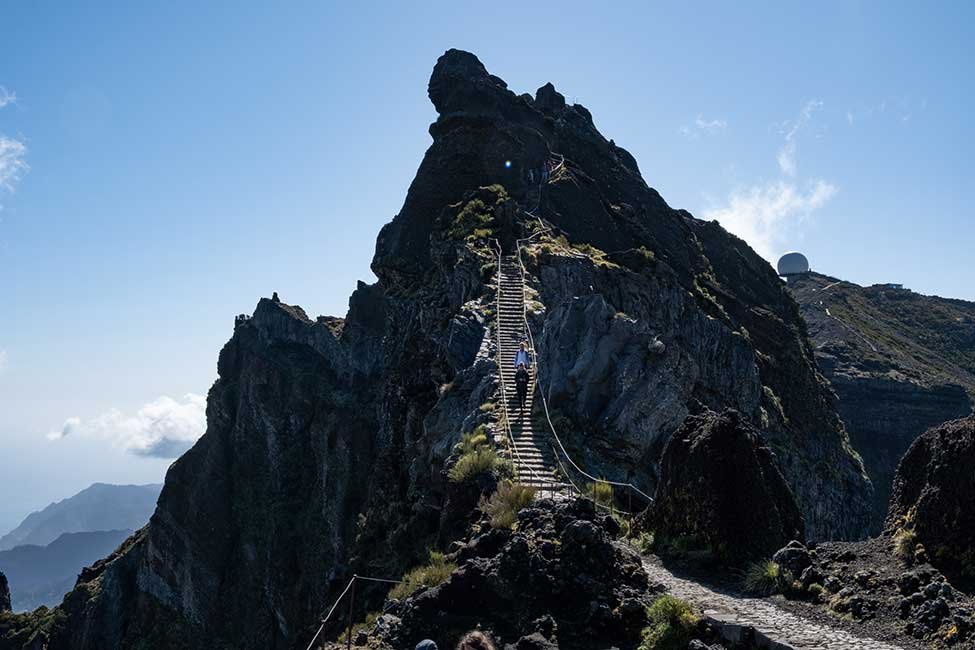 Hiking Pico Aireiro To Pico Ruivo in Madeira 