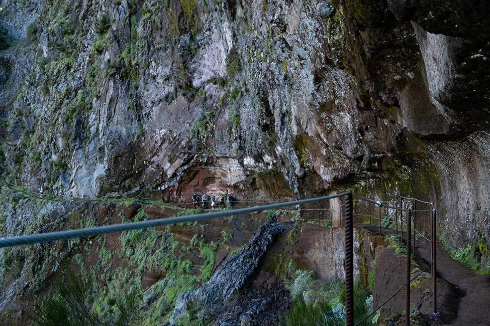 Hiking Pico Aireiro To Pico Ruivo in Madeira 