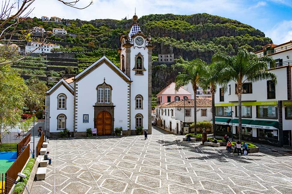 Best Towns to stay in Madeira