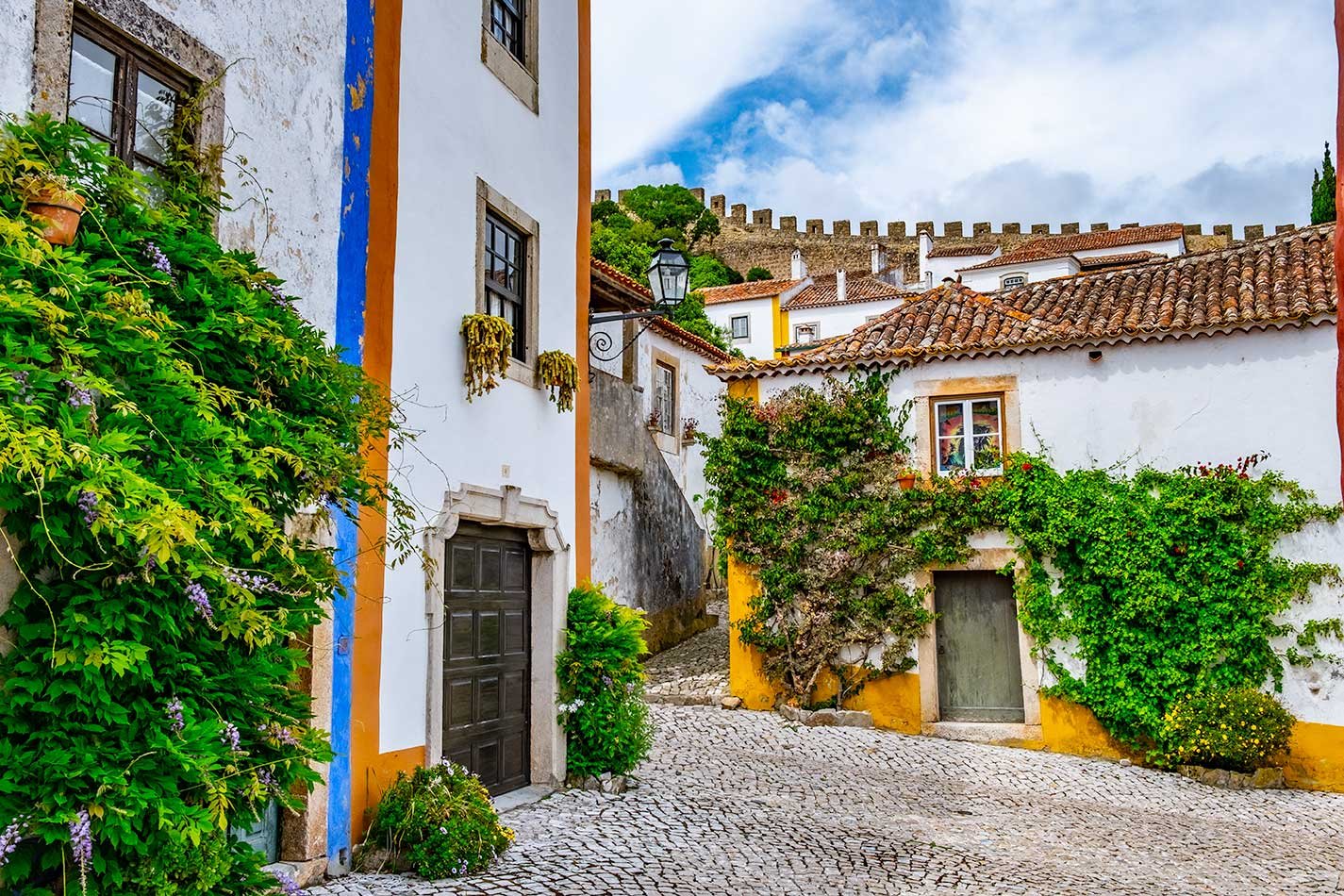 One Day in Obidos - The Best Day Trip From Lisbon