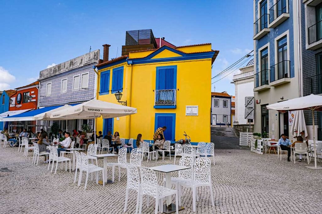 How To Visit Aveiro And Costa Nova On A Day Trip From Porto